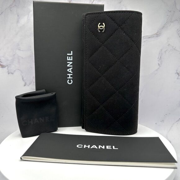 New CHANEL Sunglasses - Picture 13 of 16